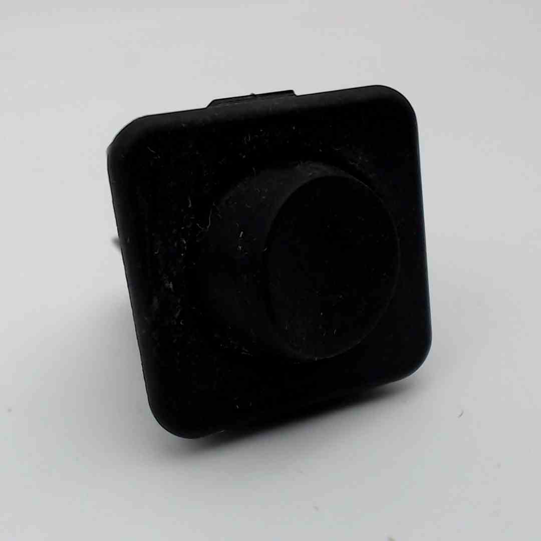 Fisher & Paykel 240770 FISHER PAYKEL SWITCH, OVEN LIGHT OEM 240770